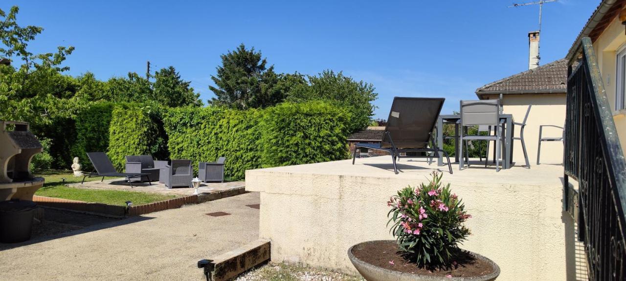 Maison De Village Avec Exterieur Oysonville Exterior foto